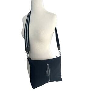 Stella And Dot Work Hard Play Hard nylon tote Shoulderbag expandable